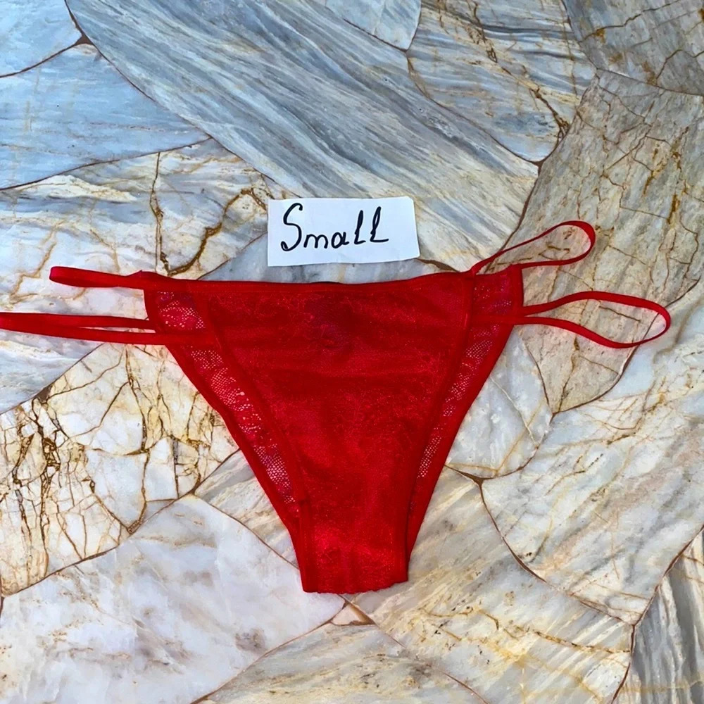 VS Red Lace Very Sexy Itsy mini Panty Small